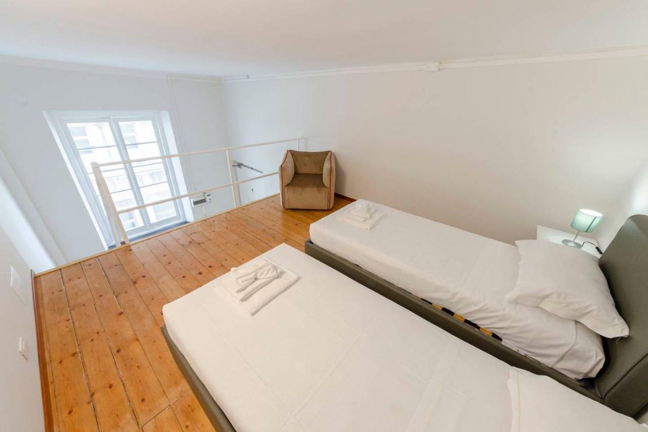 Joivy Elegant Flat For 7, In The Heart Of Genoa Génova Exterior foto