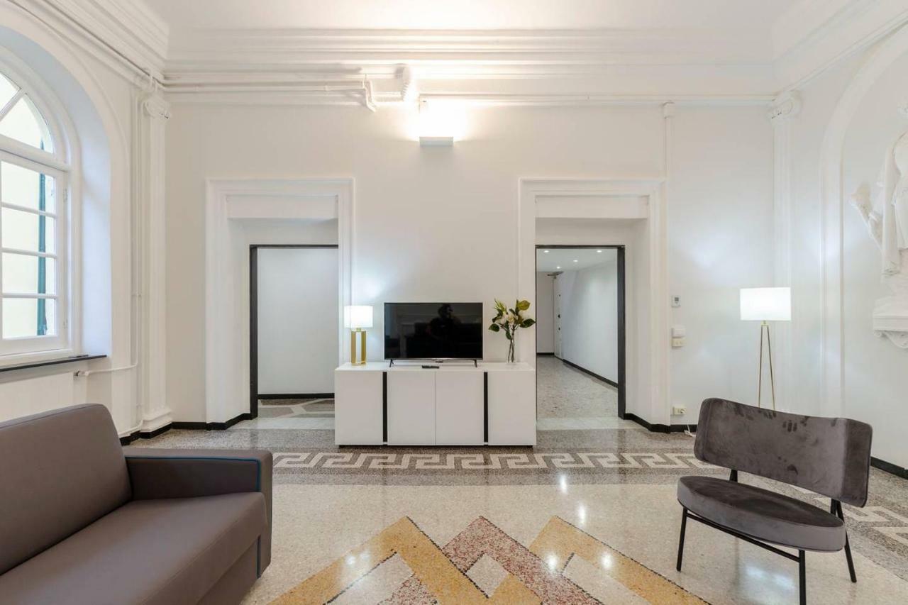 Joivy Elegant Flat For 7, In The Heart Of Genoa Génova Exterior foto