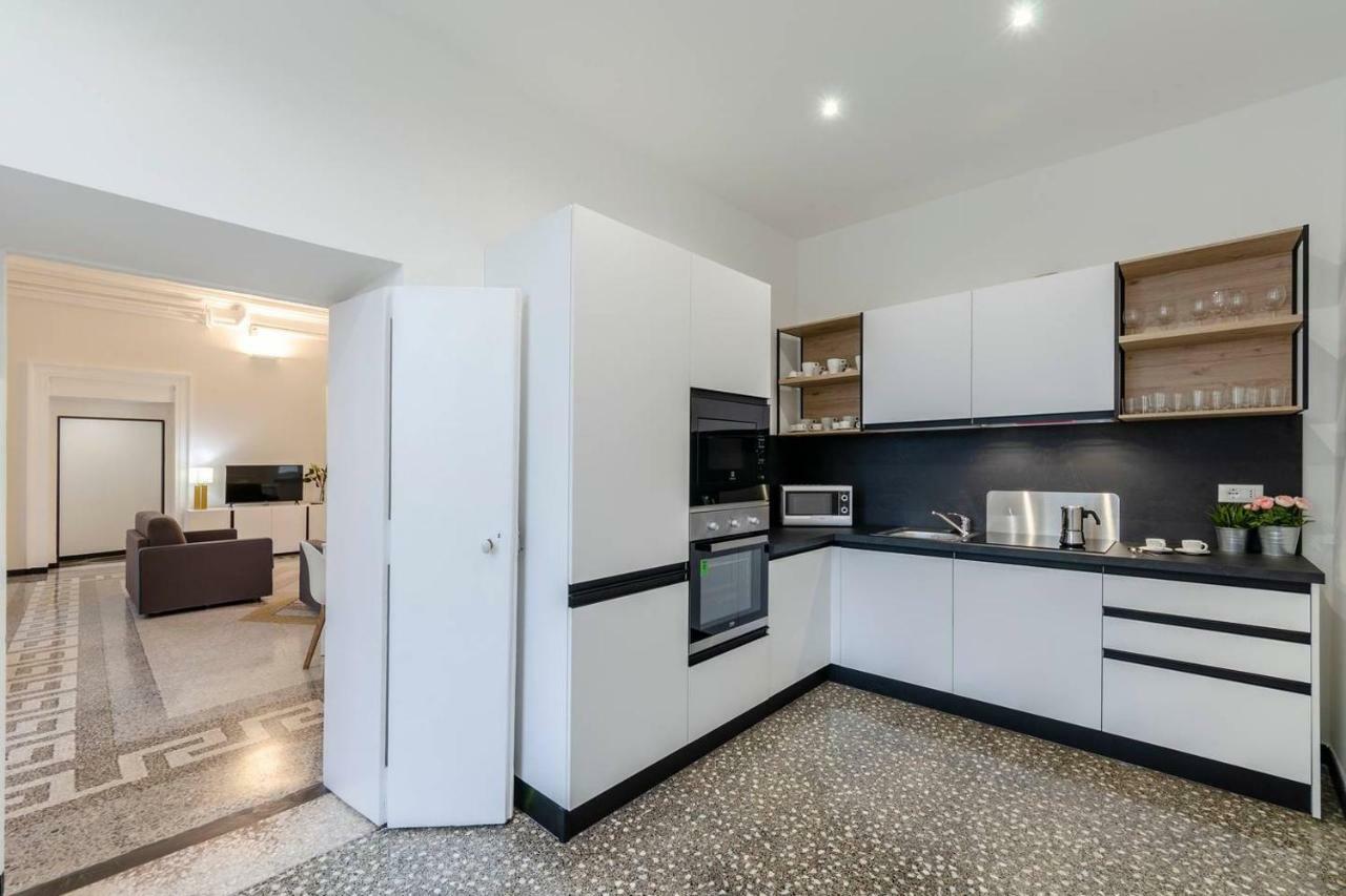 Joivy Elegant Flat For 7, In The Heart Of Genoa Génova Exterior foto